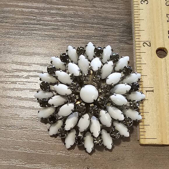 Vintage Prong Set Milk Glass & Smoky Rhinestones Domed Flower Brooch - Picture 2 of 4